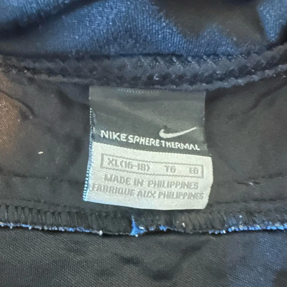 Nike Sphere Blue‎ Thermal 1/2 Zip Youth Jacket Size XL